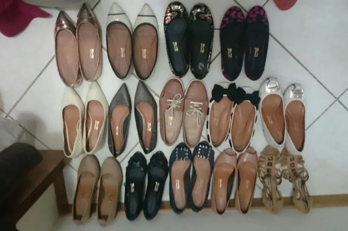 Minha coleção de sapatos inúteis antes da Consultoria de Imagem